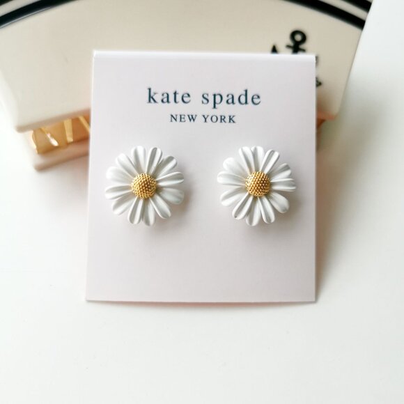 Kate Spade Into The Bloom Gold White Stud Earrings - Picture 1 of 4